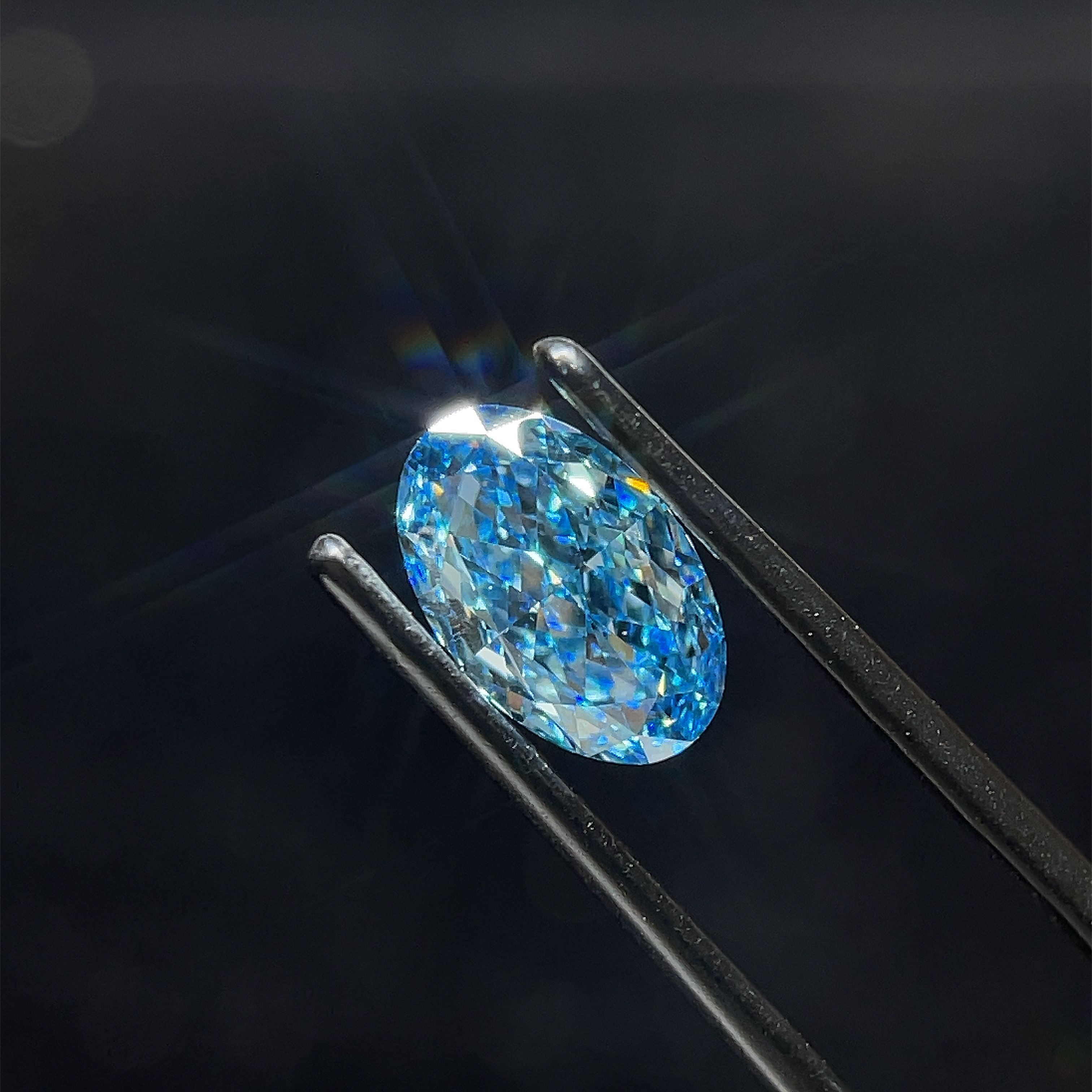 1.81 ct. oval Lab Grown Diamond front image