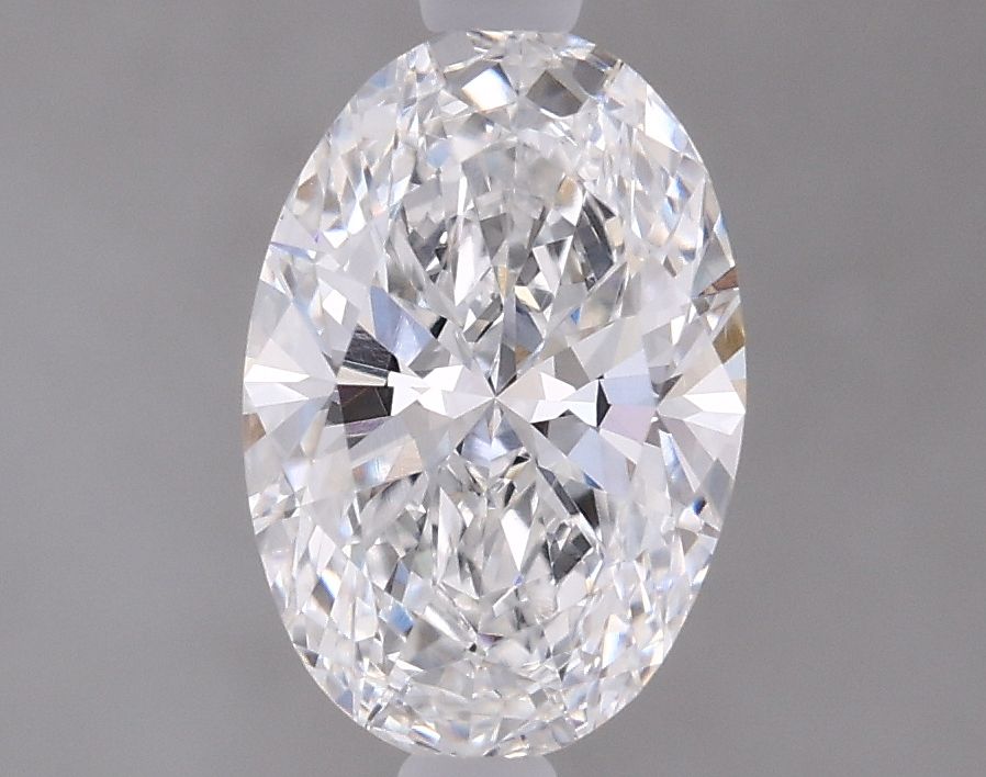 1.00 ct. oval Lab Grown Diamond front image
