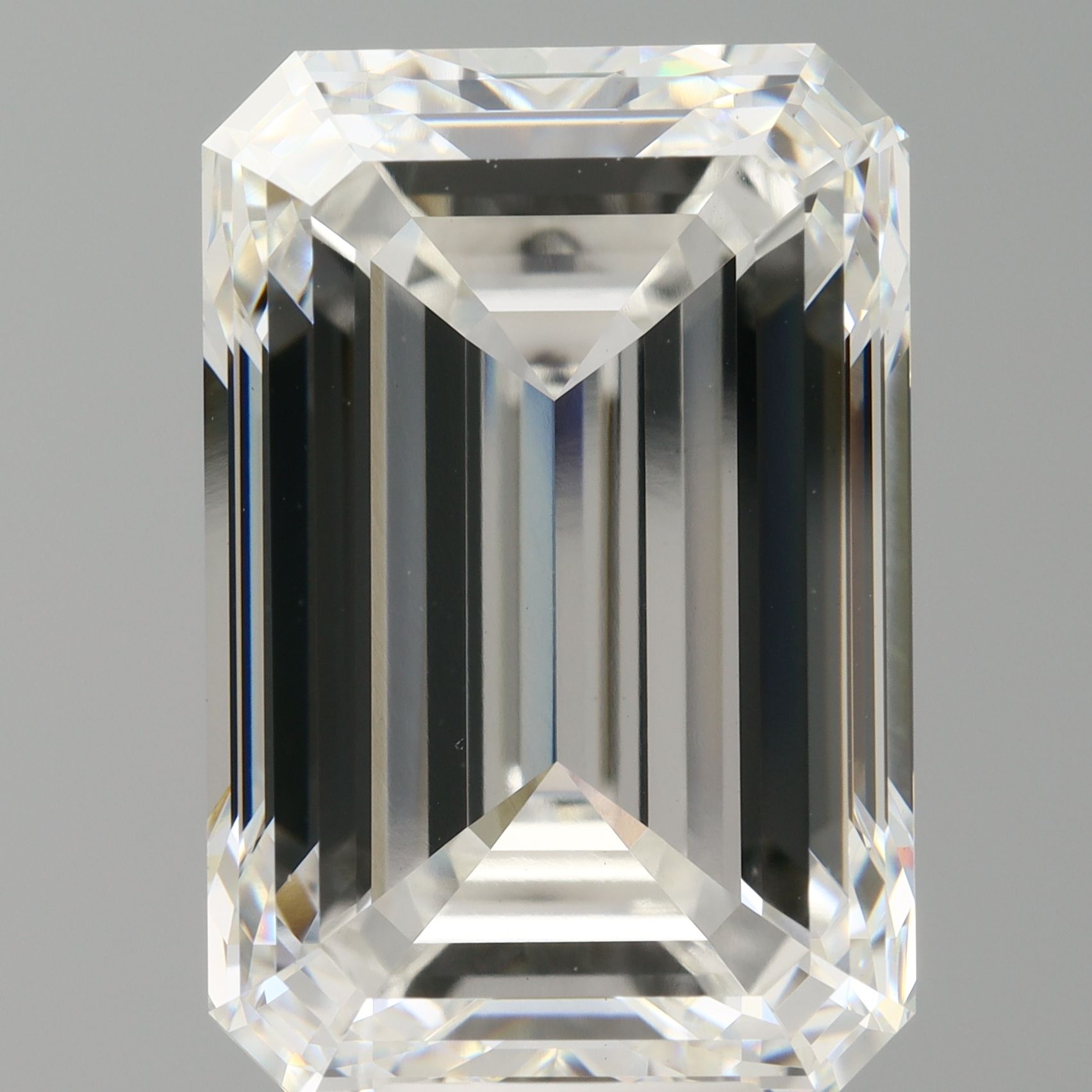 10.50 ct. emerald Lab Grown Diamond front image