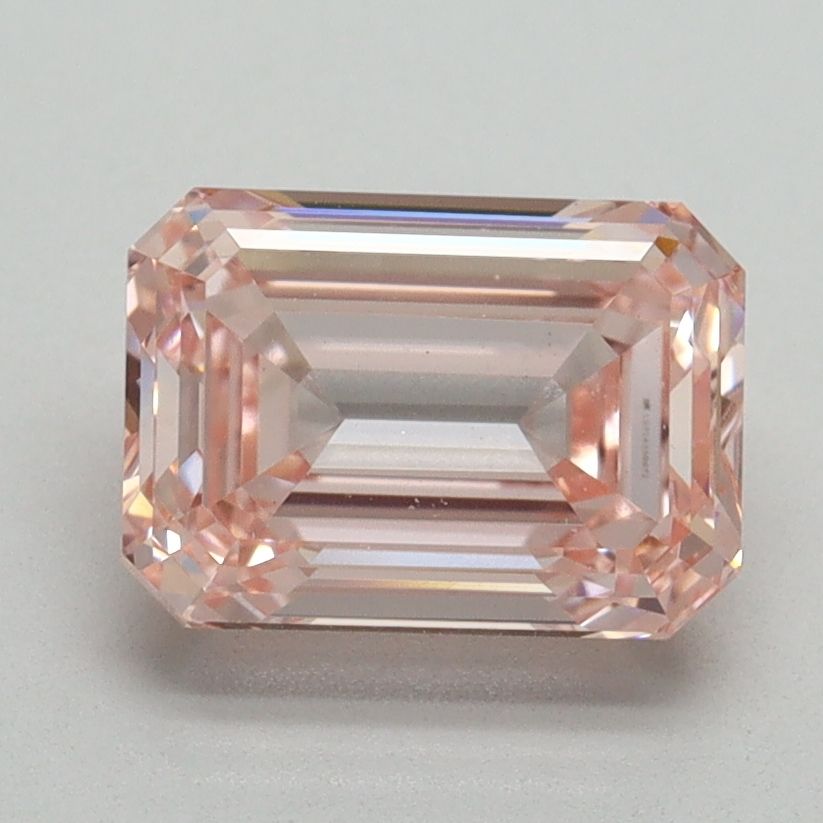 2.03 ct Emerald diamond
