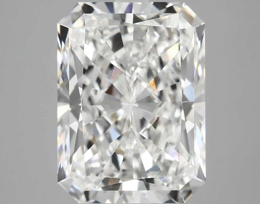 5.00 ct. radiant Lab Grown Diamond front image