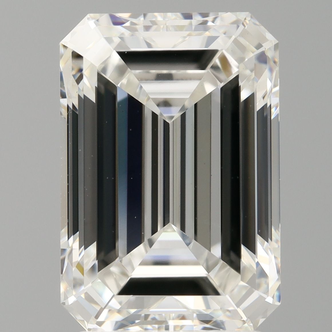 3.06 ct. emerald Lab Grown Diamond front image