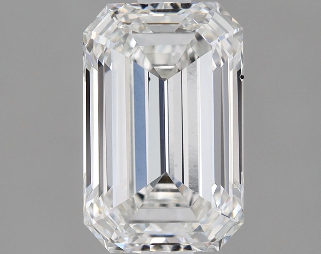 1.57 ct Emerald diamond