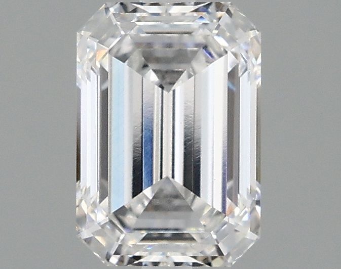 1.55 ct. emerald Lab Grown Diamond front image