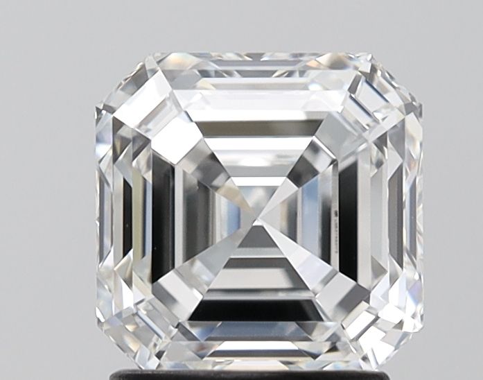 2.01 ct lab-grown Square emerald Diamond