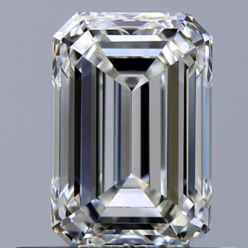 0.71 ct Emerald diamond