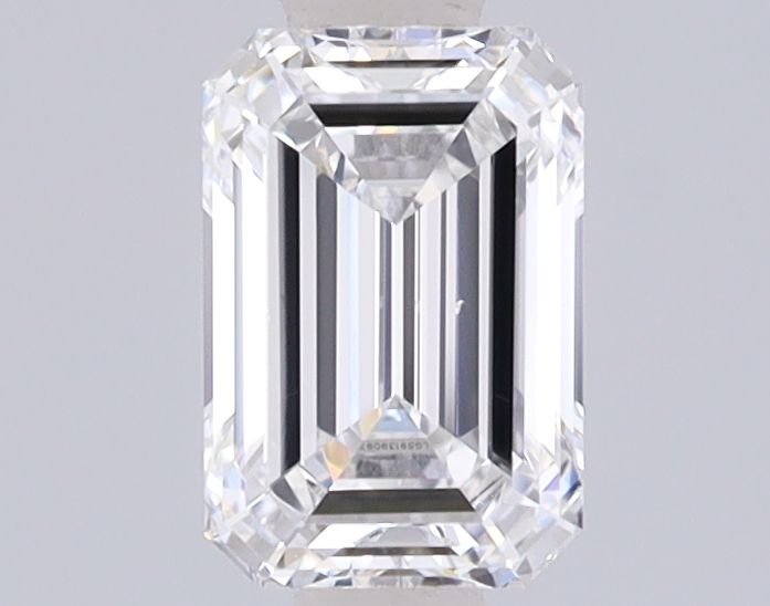 0.91 ct. emerald Lab Grown Diamond front image