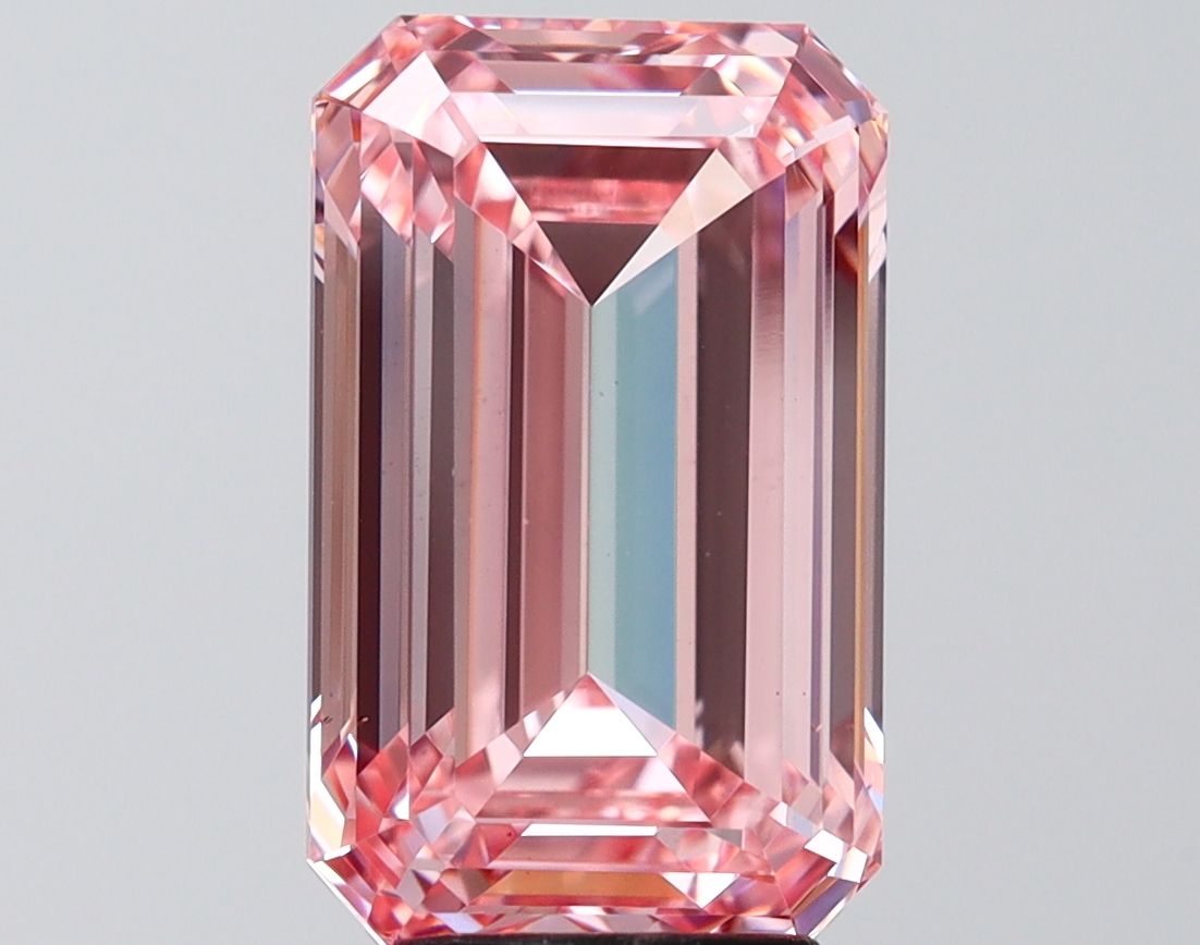 5.04 ct. emerald Lab Grown Diamond front image