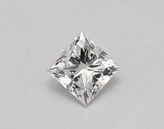 0.39 ct lab-grown Princess Diamond