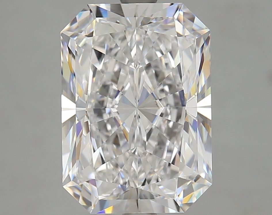 5.00 ct. radiant Lab Grown Diamond front image