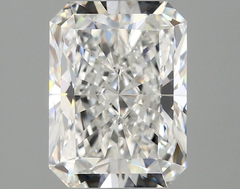 2.59 ct. radiant Lab Grown Diamond front image