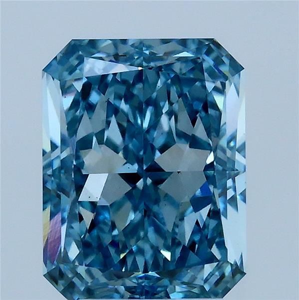3.11 ct Radiant diamond