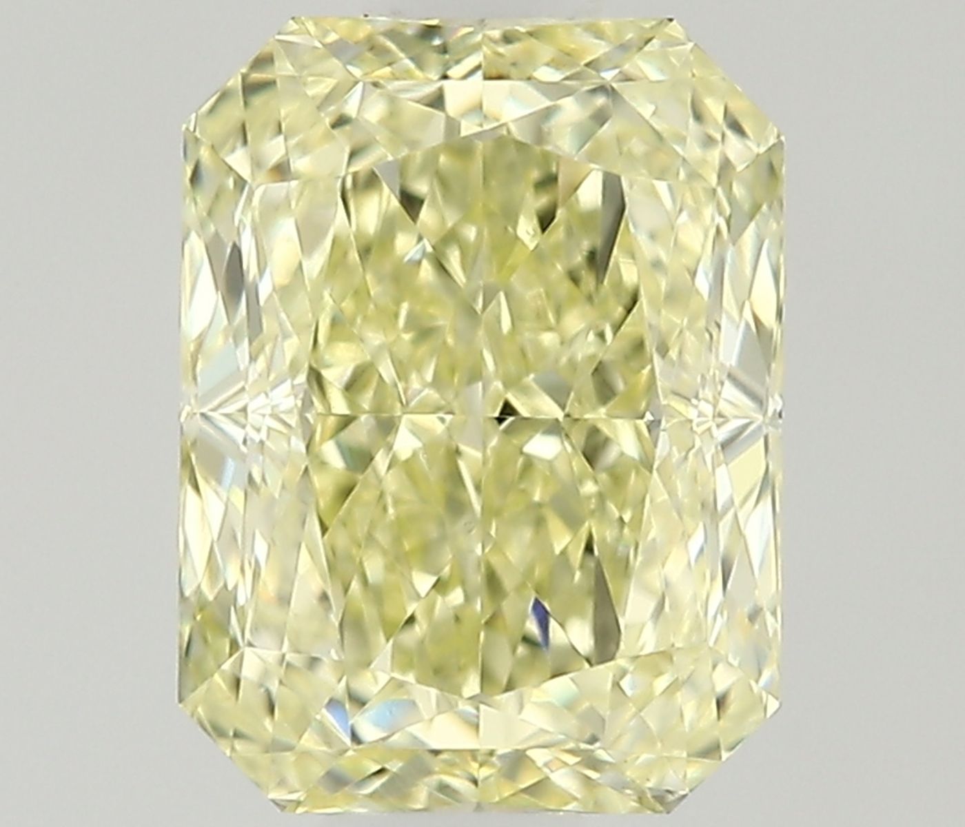 Diament 0.7 ct Fancy Light Yellow/VS1