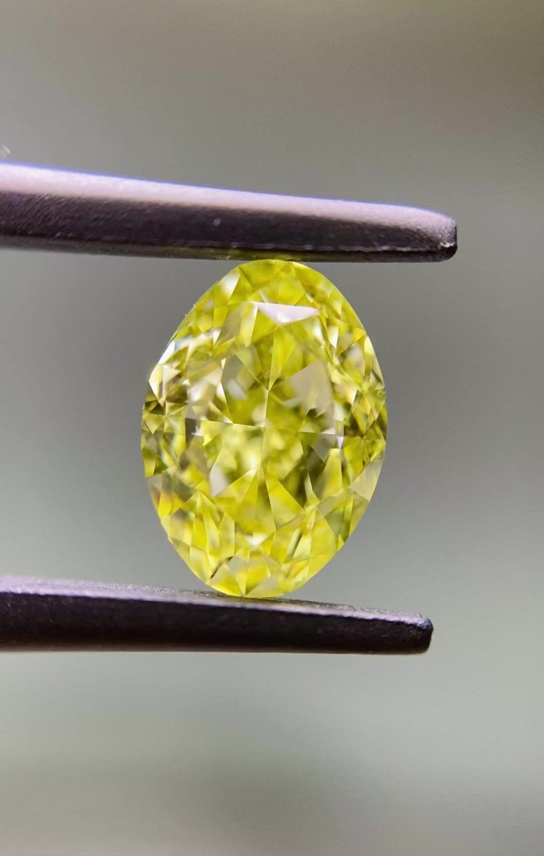 Diament 1.0 ct Fancy Intense Yellow/SI1