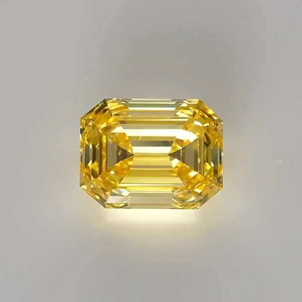 1.33 ct Emerald diamond