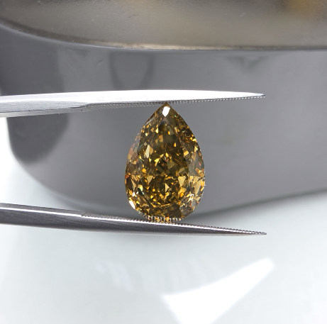 Diament 5.0 ct Fancy Dark Brown Greenish Yellow/VVS2