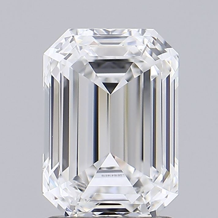 1.70 ct. emerald Lab Grown Diamond front image