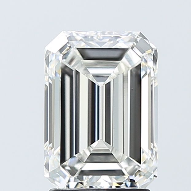 2.55 ct Emerald diamond