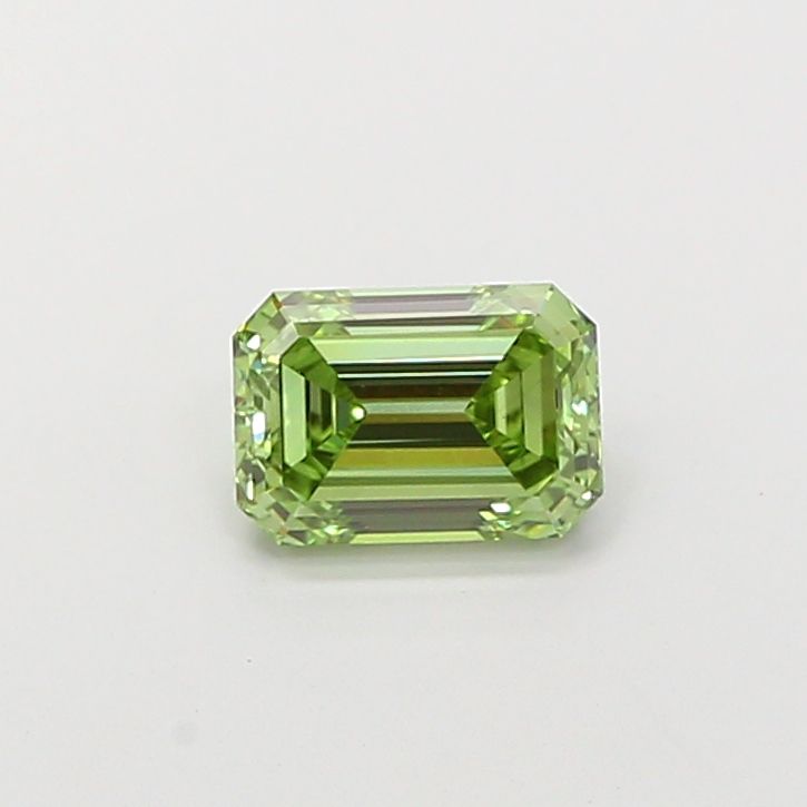 0.99 ct. emerald Lab Grown Diamond front image