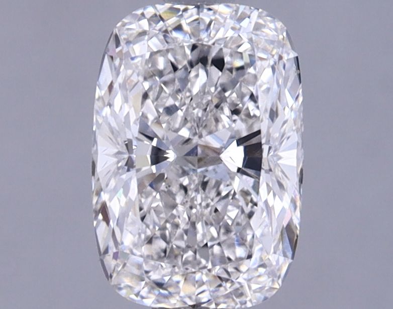 1.39 ct Cushion Brilliant diamond