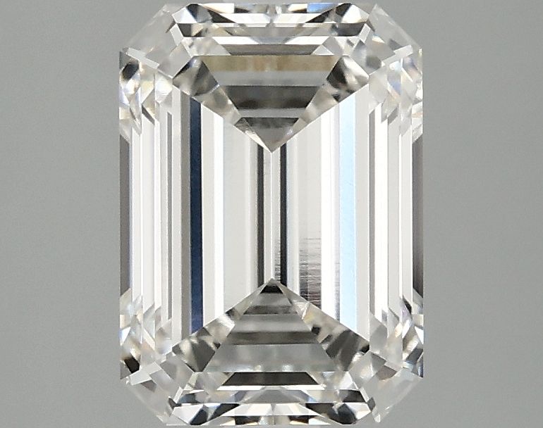 2.59 ct Emerald diamond