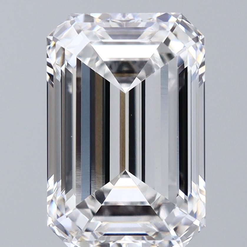 2.57 ct. emerald Lab Grown Diamond front image