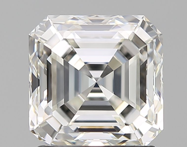 1.8 ct Square emerald Diamond