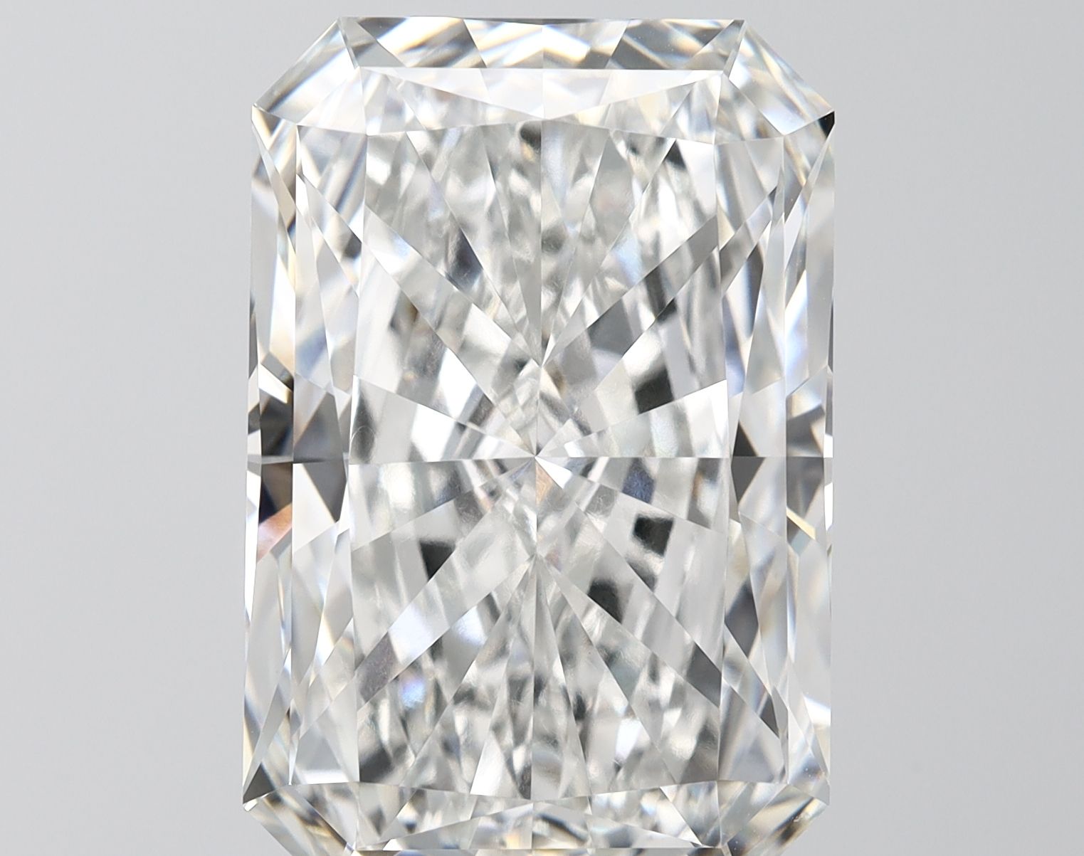 14.30 ct. radiant Lab Grown Diamond front image