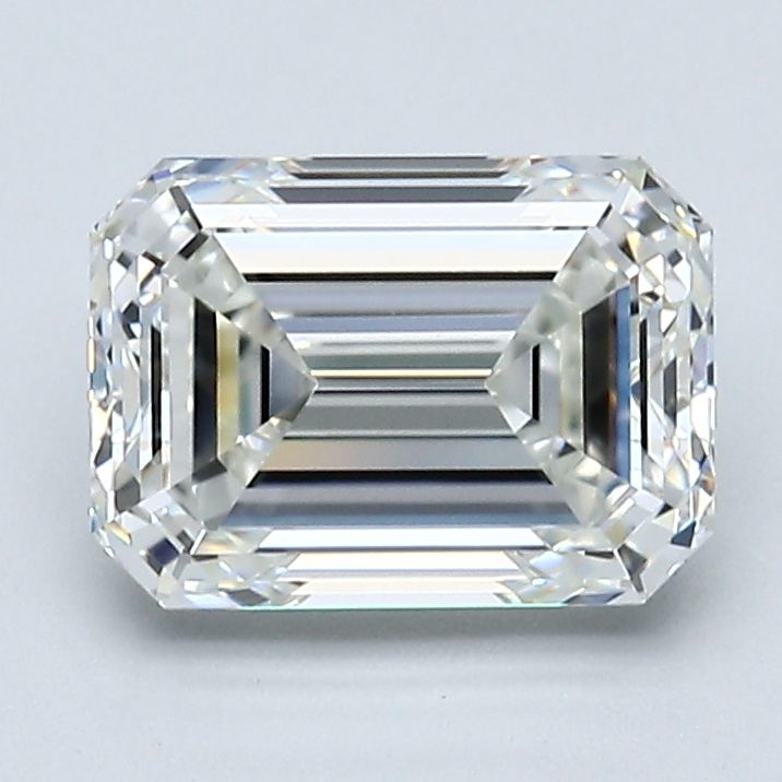 2.20 ct Emerald diamond