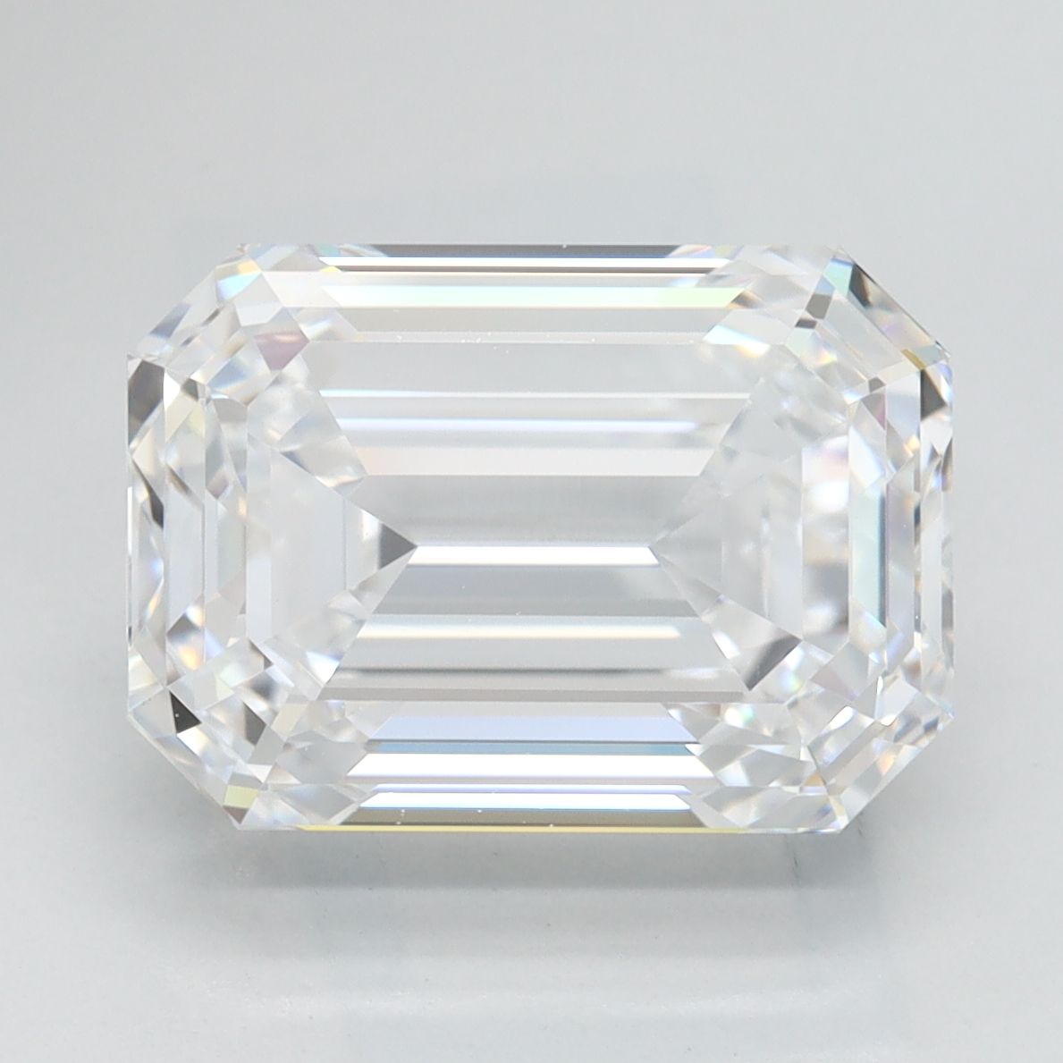 4.72 ct. emerald Lab Grown Diamond front image