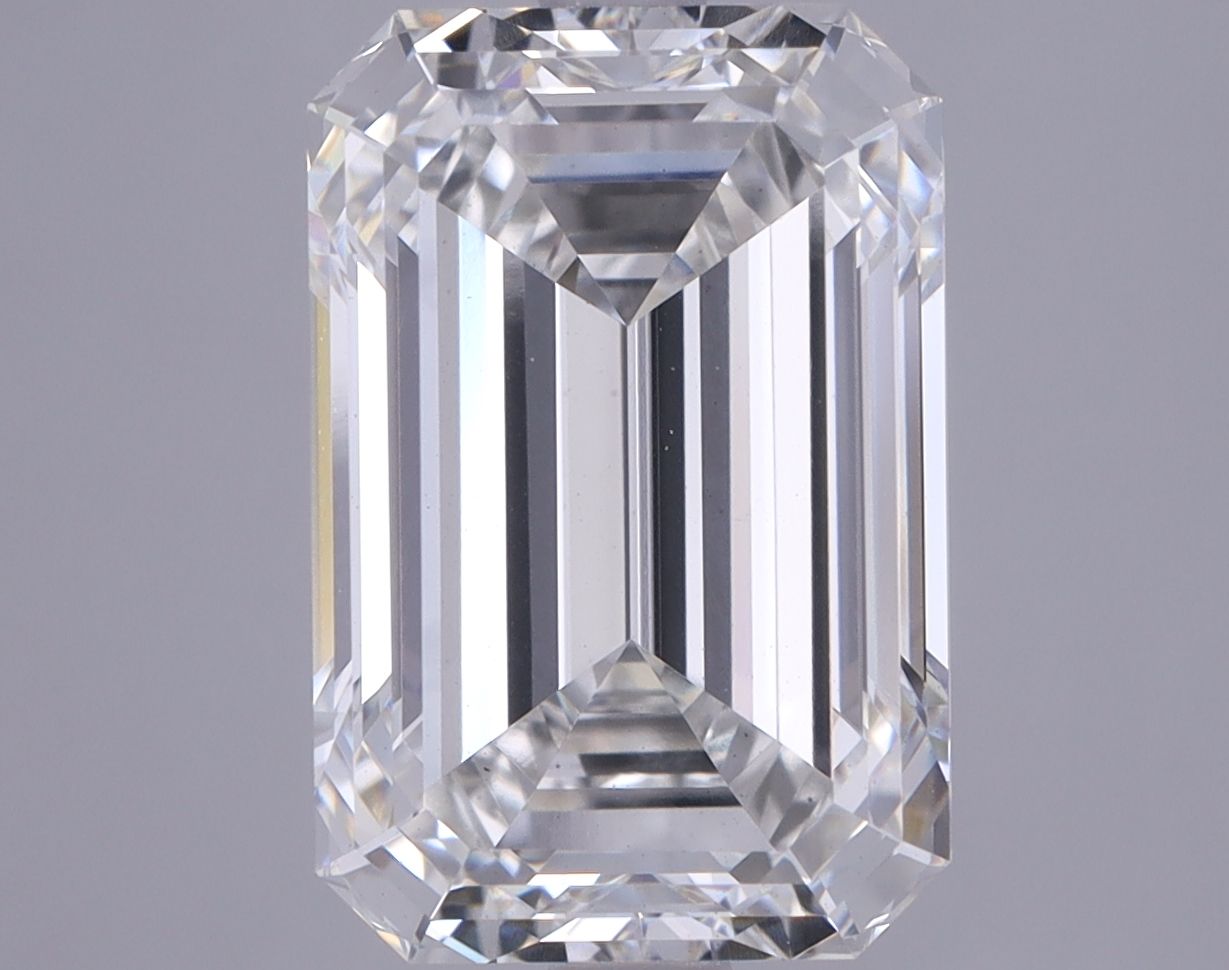 5.04 ct. emerald Lab Grown Diamond front image