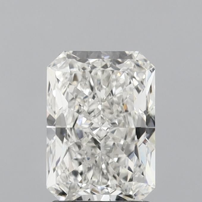 1.56 ct Radiant diamond