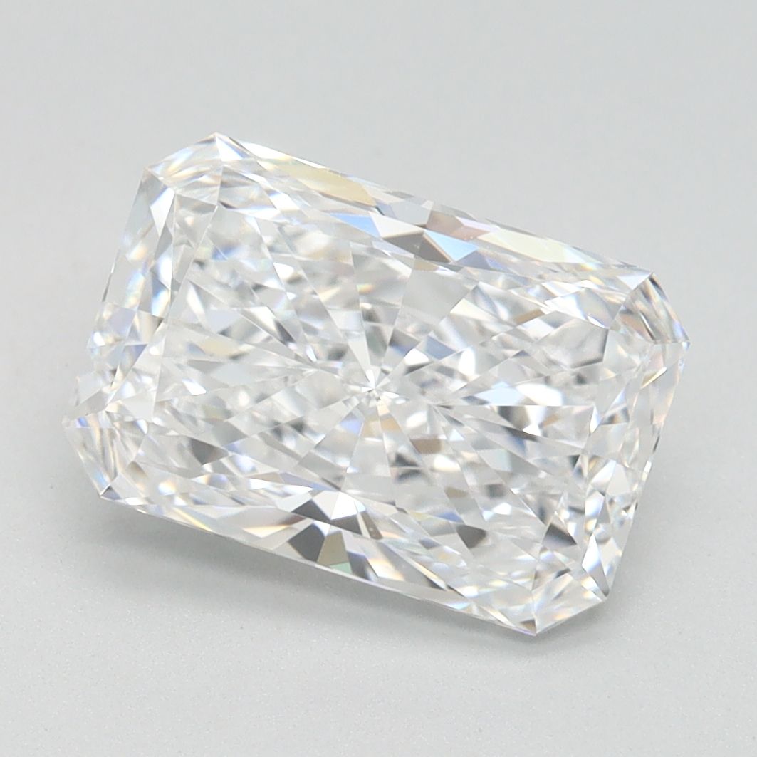 2.21 ct. radiant Lab Grown Diamond front image