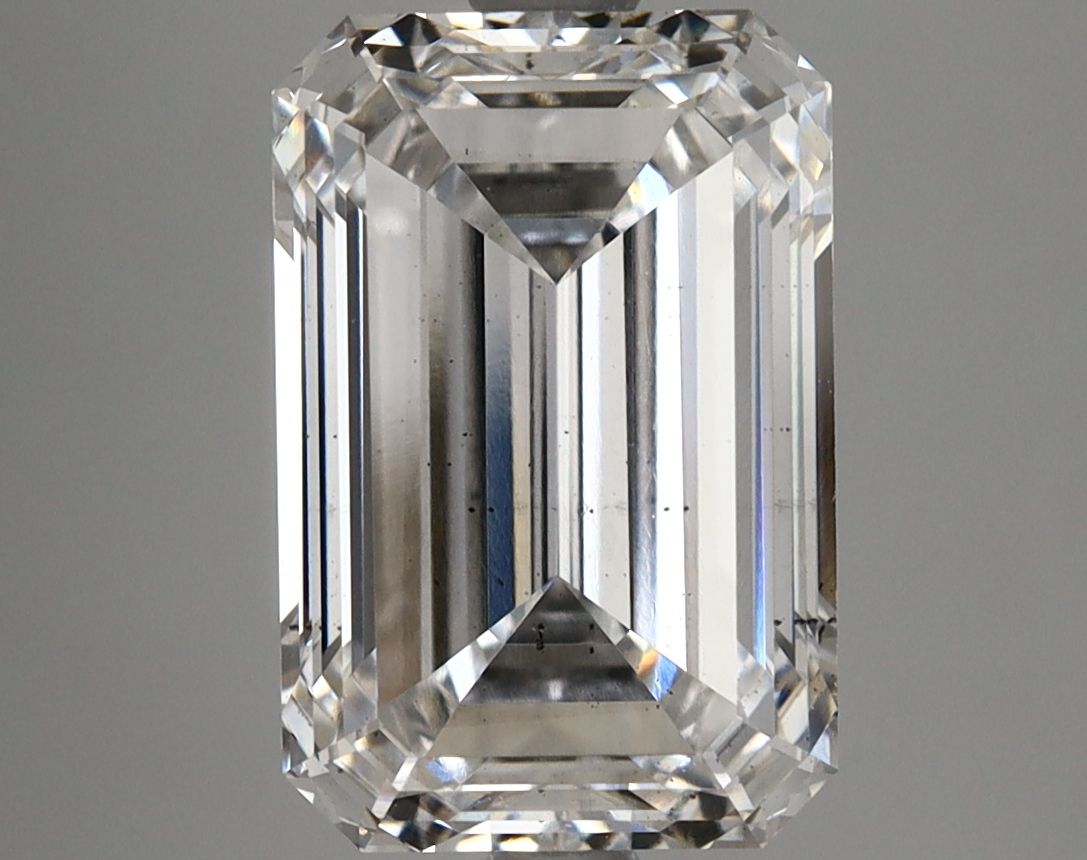 4.56 ct. emerald Lab Grown Diamond front image