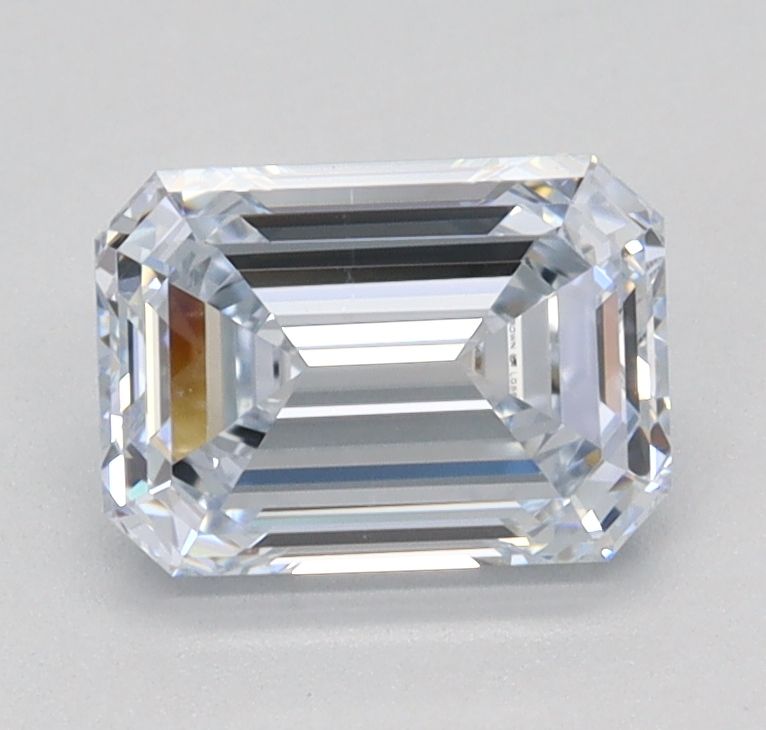 1.02 ct. emerald Lab Grown Diamond front image