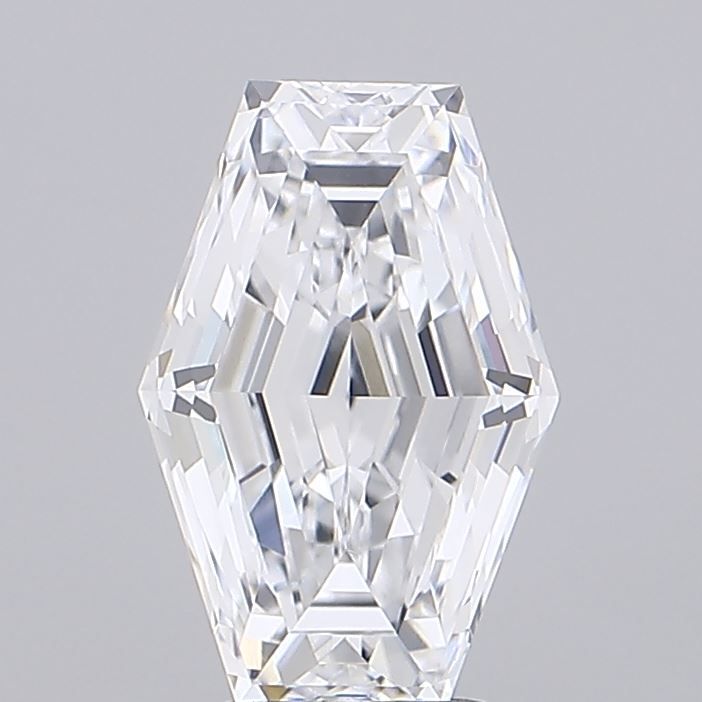 3.43 ct lab-grown Lozenge Diamond