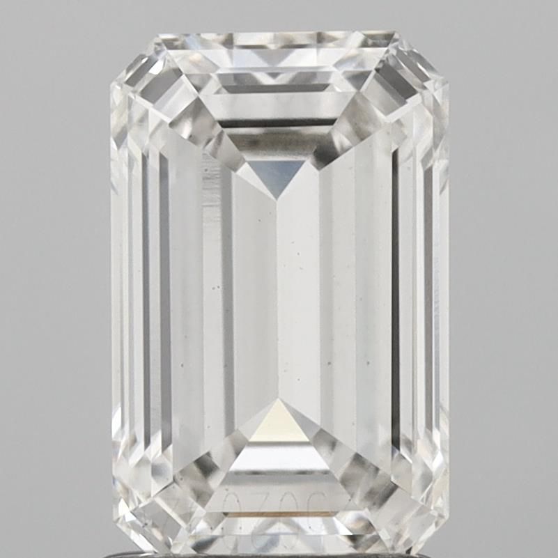 1.73 ct Emerald diamond