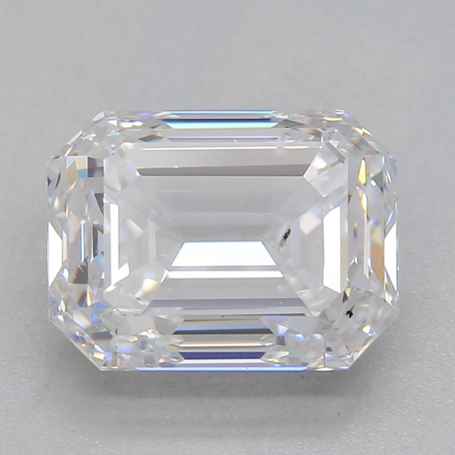 2 ct lab-grown Emerald Diamond