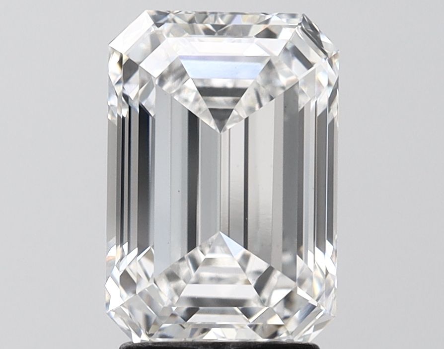 3.06 ct. emerald Lab Grown Diamond front image
