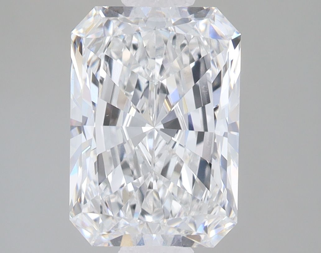 2.73 ct. radiant Lab Grown Diamond front image