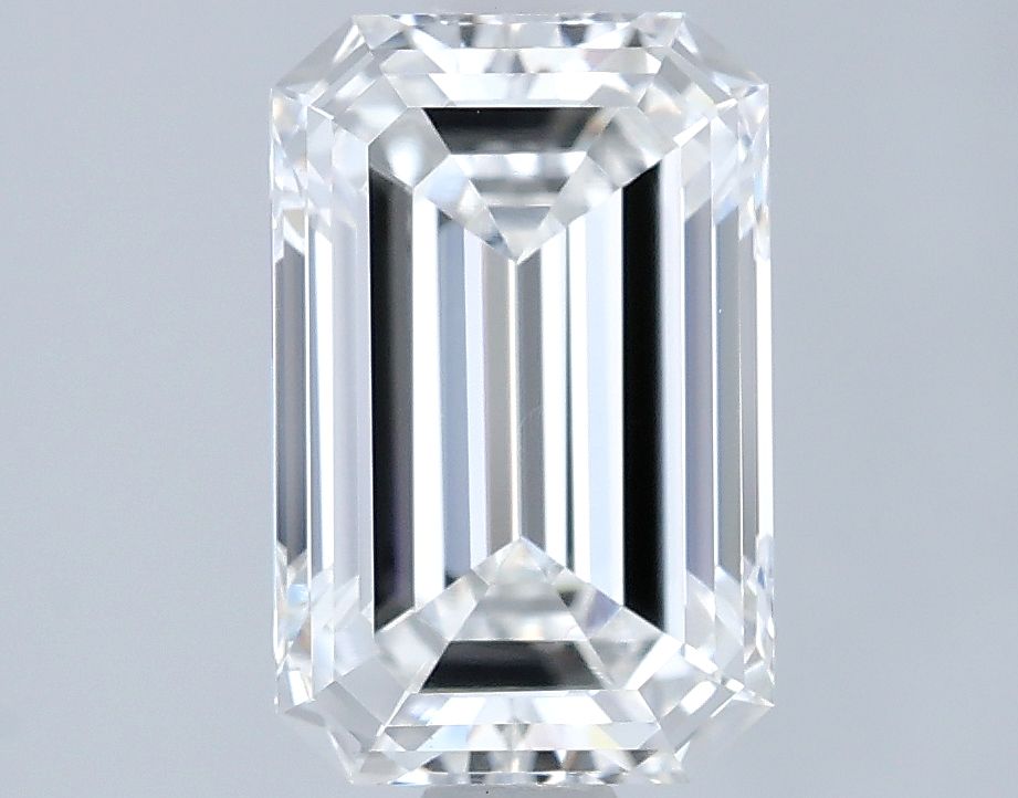 1.77 ct. emerald Lab Grown Diamond front image