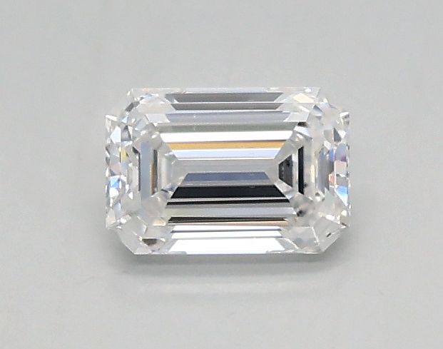 0.34 ct lab-grown Emerald Diamond
