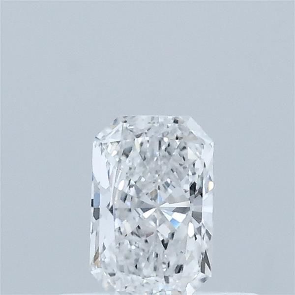 0.36 ct lab-grown Radiant Diamond