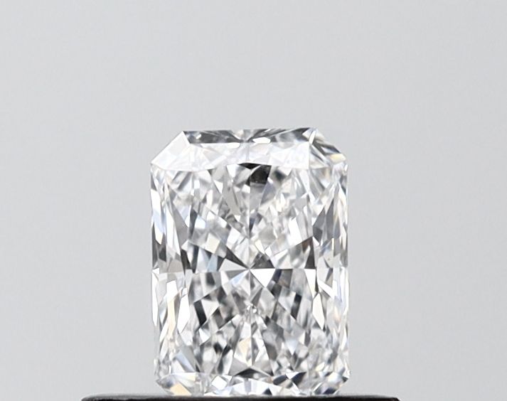 0.52 ct. radiant Lab Grown Diamond front image