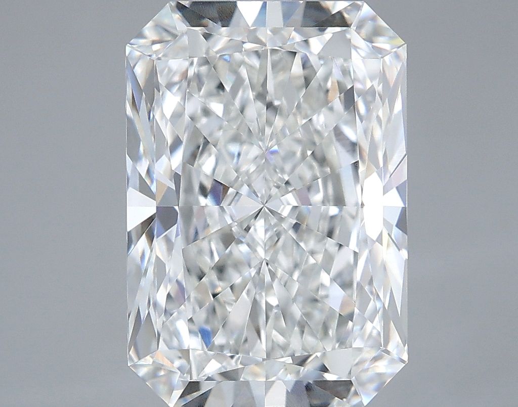 5.07 ct. radiant Lab Grown Diamond front image