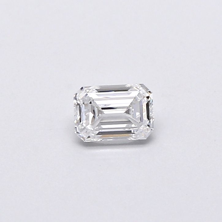 0.3 ct lab-grown Emerald Diamond