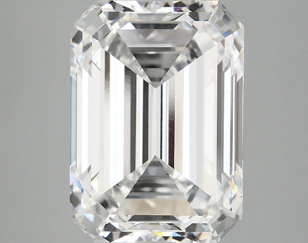 5.10 ct. emerald Lab Grown Diamond front image