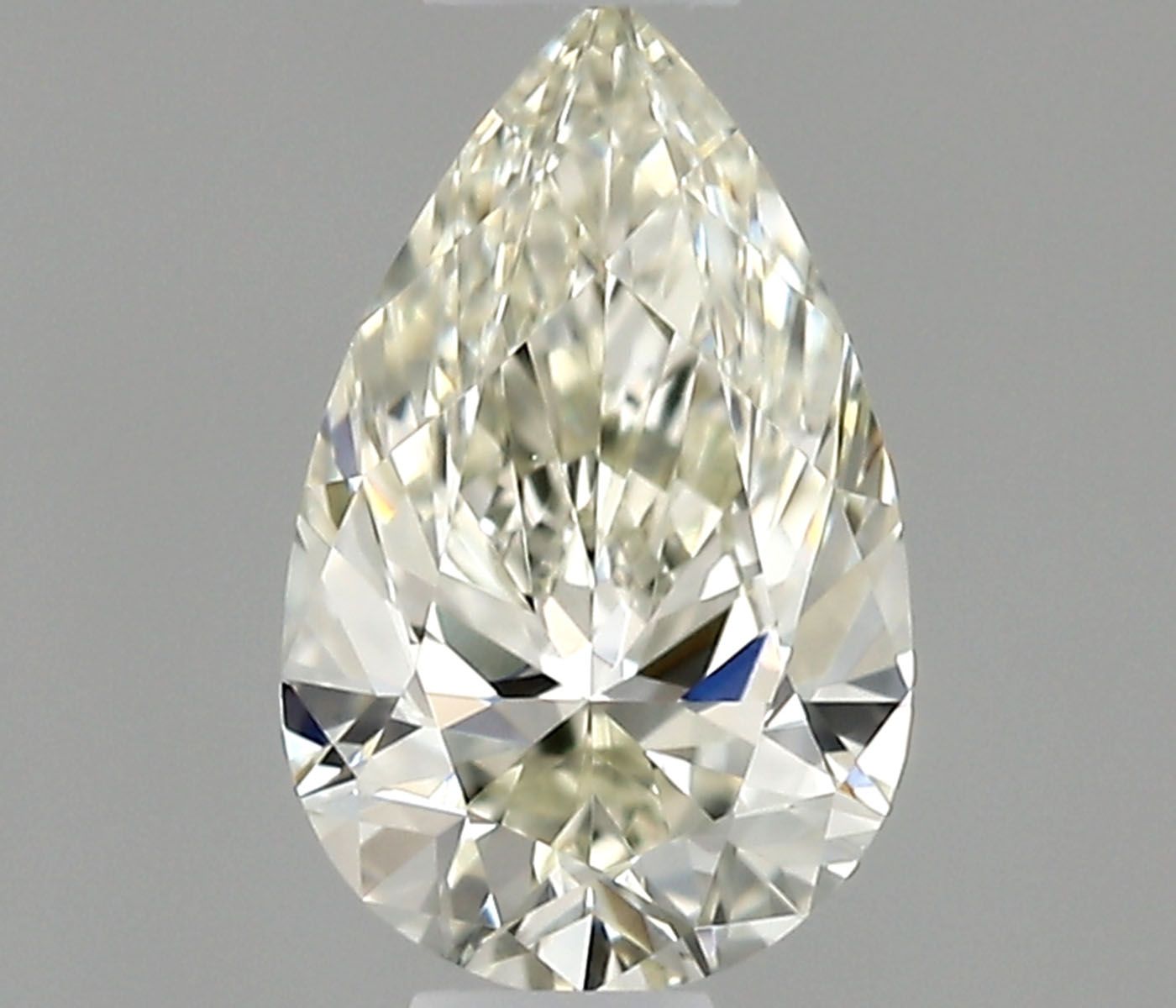 0.4 ct Pear Diamond