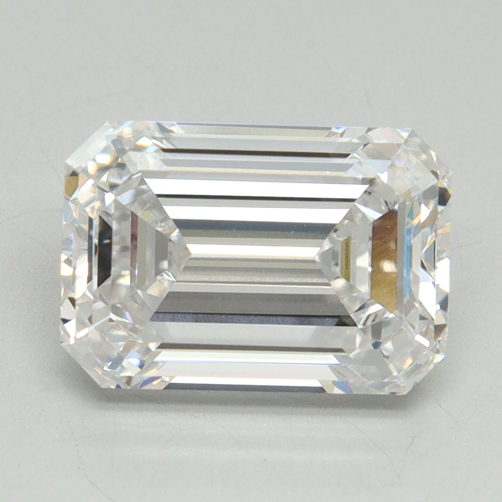 4.19 ct. emerald Lab Grown Diamond front image
