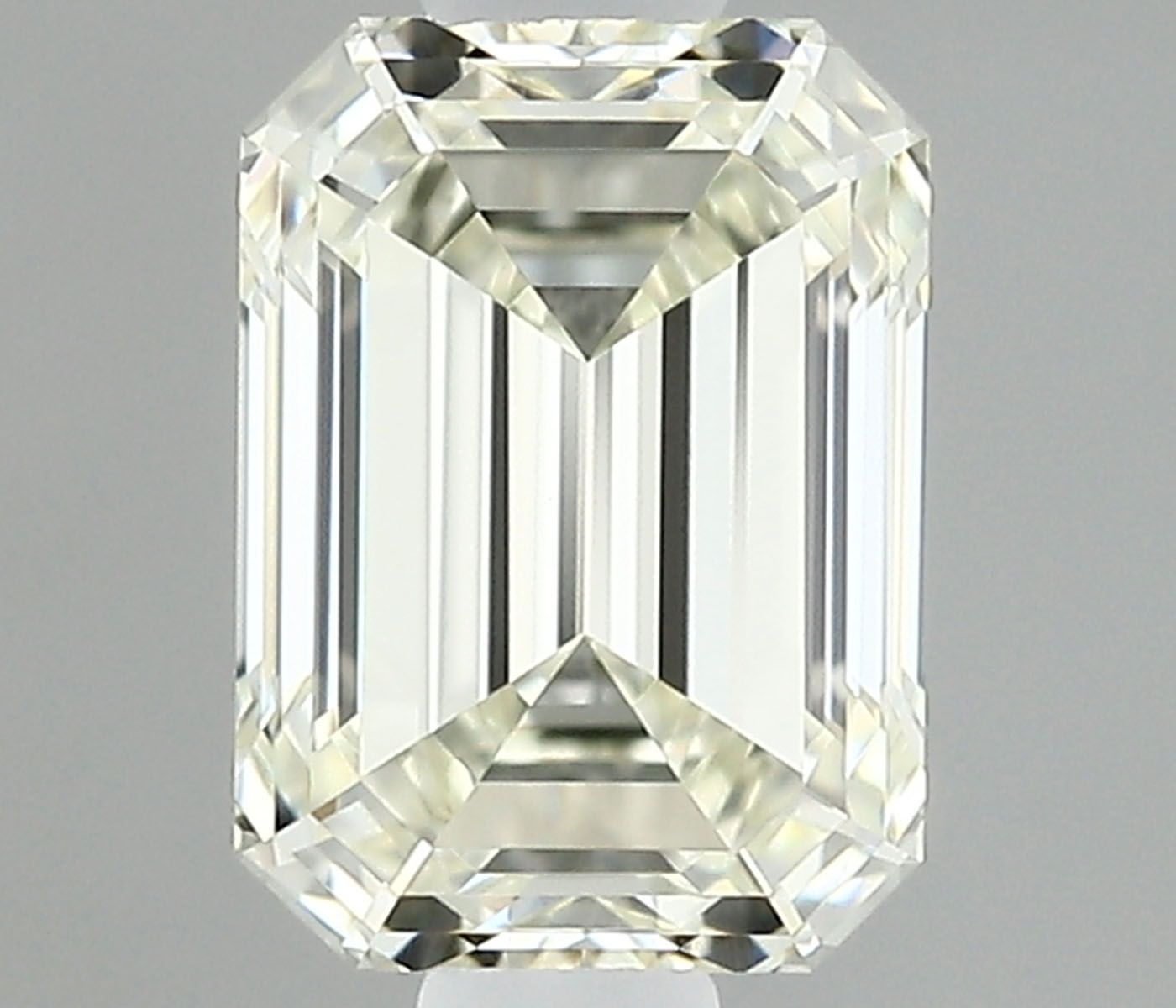 0.5 ct Emerald Diamond